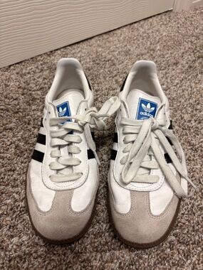 Women’s Adias  Sambas